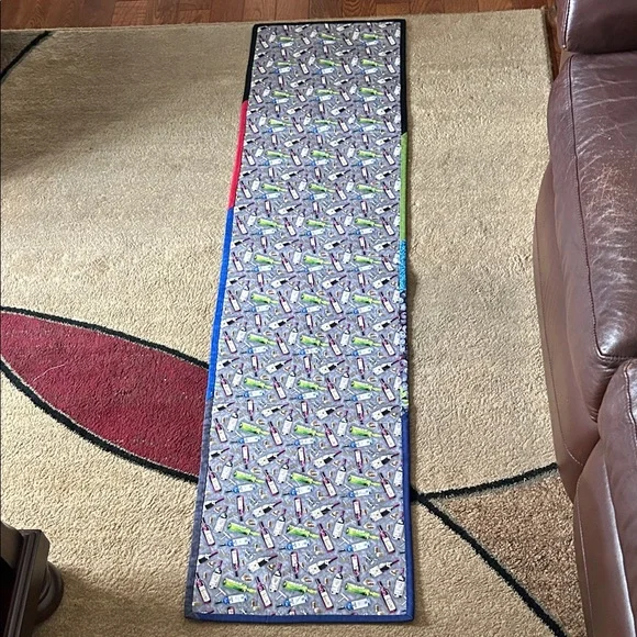 Table Runner - Picture 2 of 2